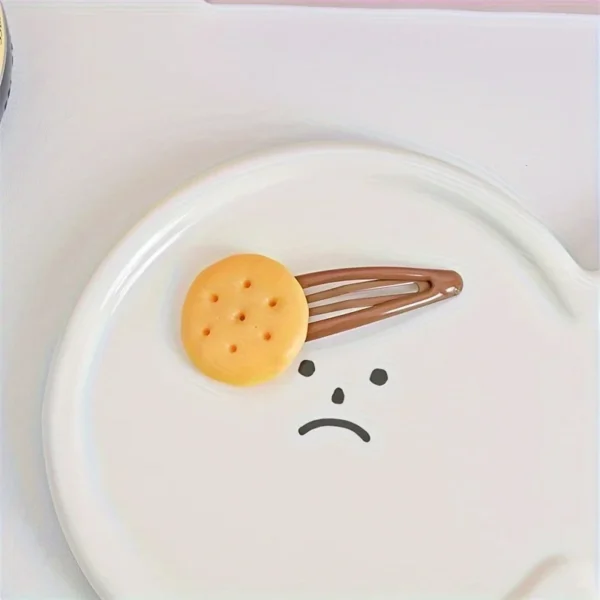 4pcs/Set Whimsical Biscuit-Shaped Hair Clips for Women and Girls - Fun, Daily, Party Hair Accessories with Simulation Biscuit Th - Image 5